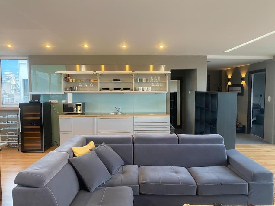 Luxury Loft By Boy Apartment Patras Exterior photo