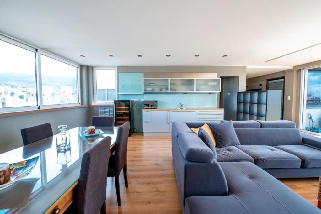 Luxury Loft By Boy Apartment Patras Exterior photo